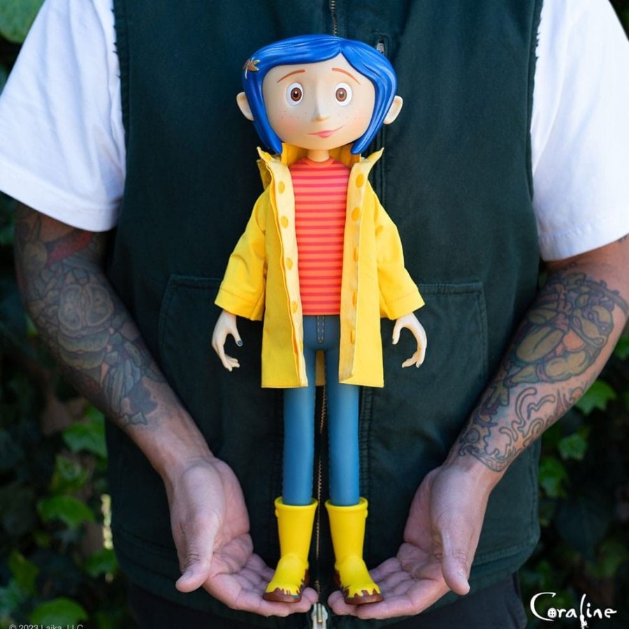 Shop Default Action Figures | Coraline - Coraline Actionfigur /Supersize Vinyl: Super 7