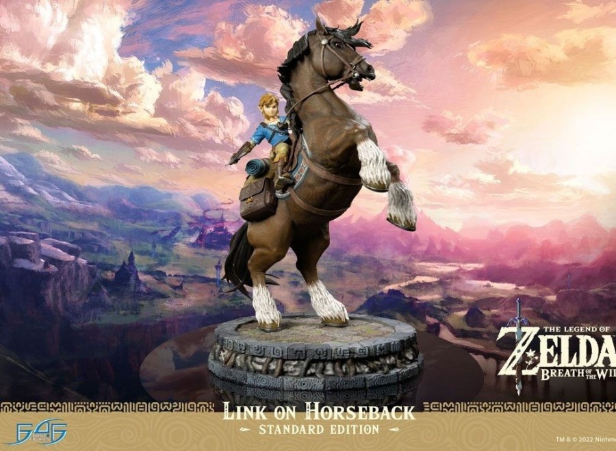 Shop First 4 Figures Premium Statues | The Legend Of Zelda Breath Of The Wild - Link On Horseback Statue: First 4 Figures