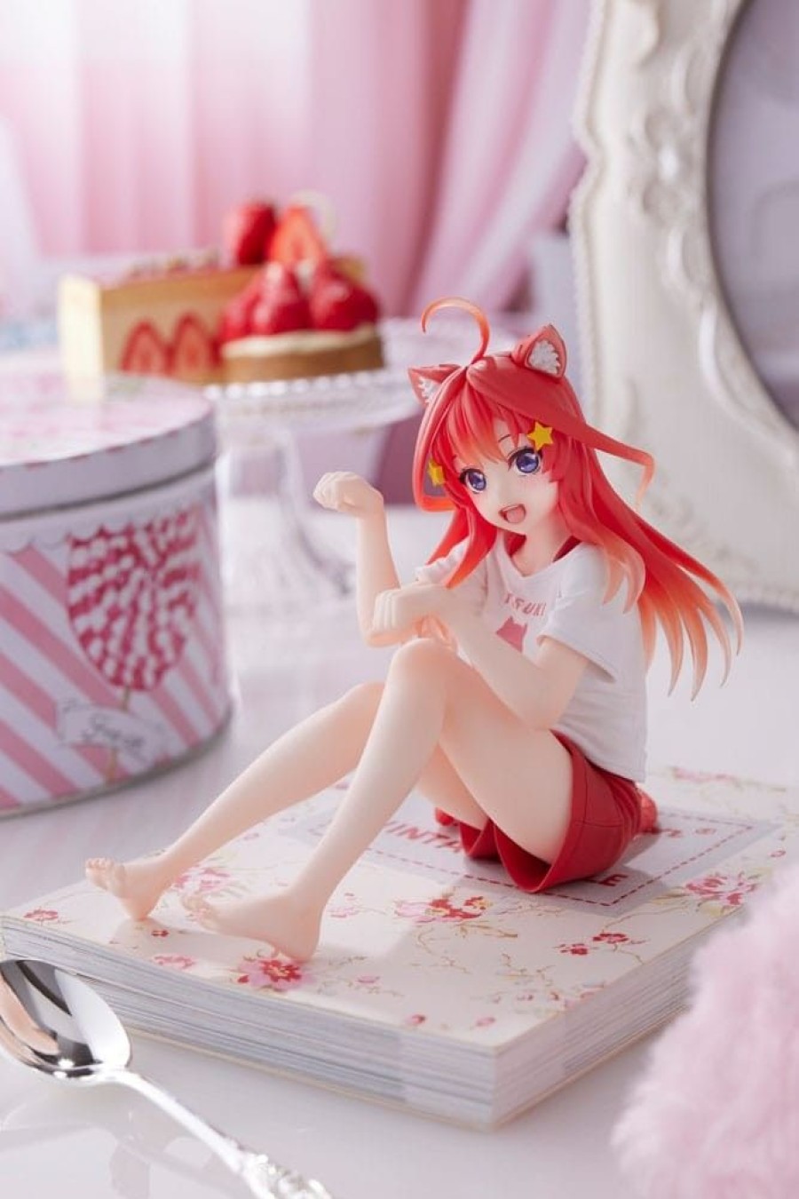 Shop Taito Anime Prize Figures | The Quintessential Quintuplets 2 - Itsuki Nakano Figur / Desktop Newley Written Cat Roomwear Ver.: T