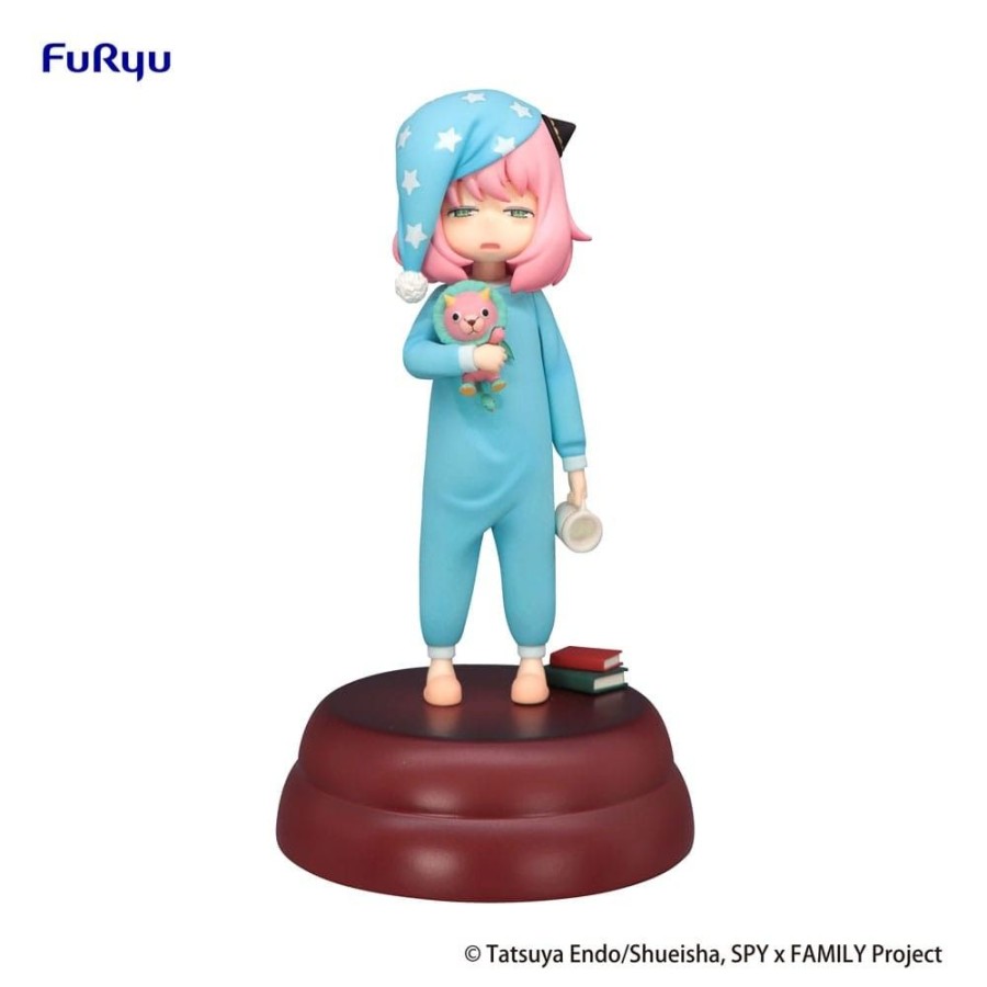 Shop Furyu Anime Prize Figures | Spy Family - Anya Forger With Penguin Figur / Sleepwear Exceed Creative: Furyu