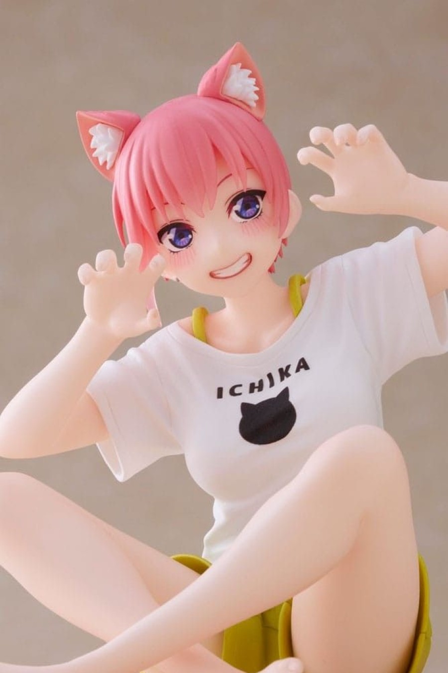 Shop Taito Anime Prize Figures | The Quintessential Quintuplets 2 - Ichika Nakano Newley Written Cat Roomwear Ver.: Taito Prize