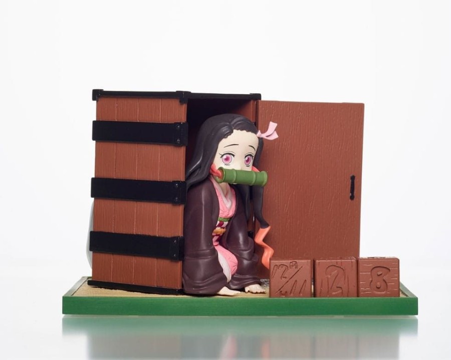 Shop Taito Decoration | Demon Slayer Kimetsu No Yaiba - Nezuko Kamado Kalender-Statue [Neuauflage]: Taito